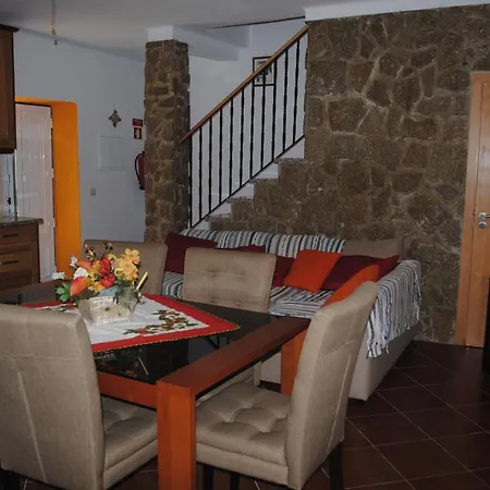 Holiday home Moradia Familia Escoto Monsanto
