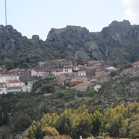 Moradia Familia Escoto *