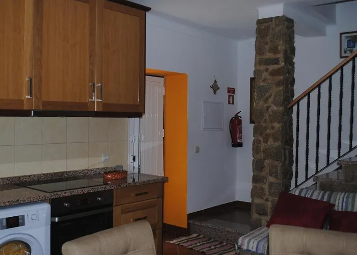 Moradia Familia Escoto * 蒙桑图