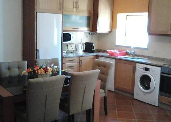 Moradia Familia Escoto *