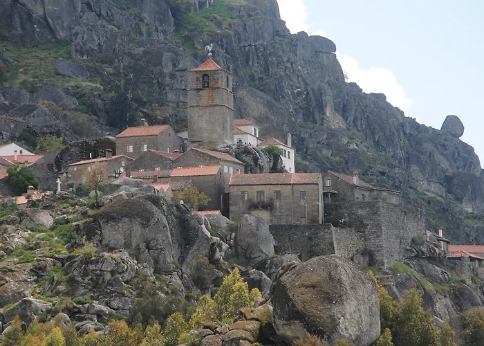 Moradia Familia Escoto 度假居 蒙桑图